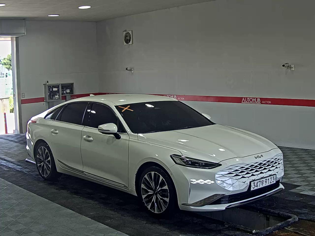 2023 - kia k8