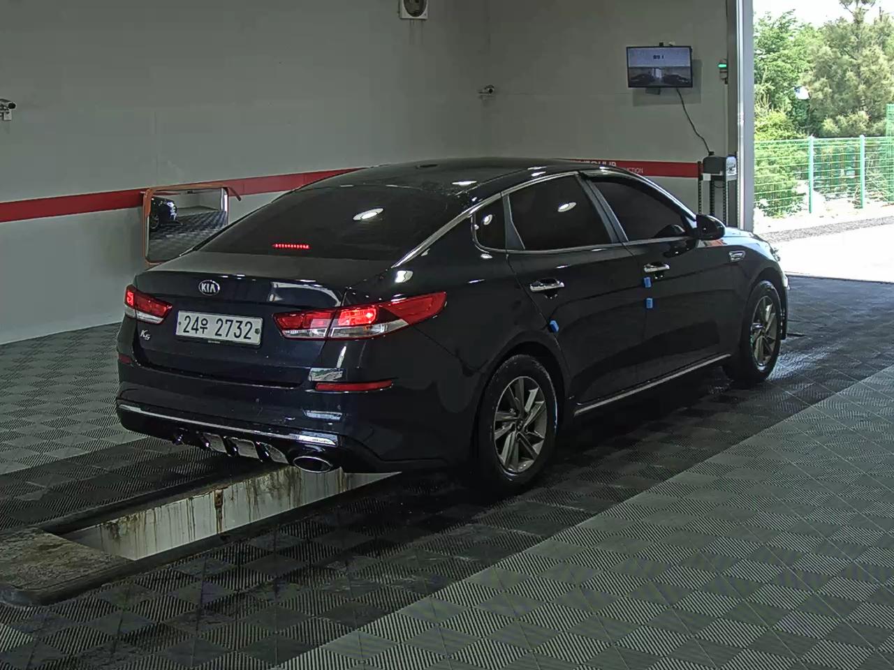 2019 - kia k5