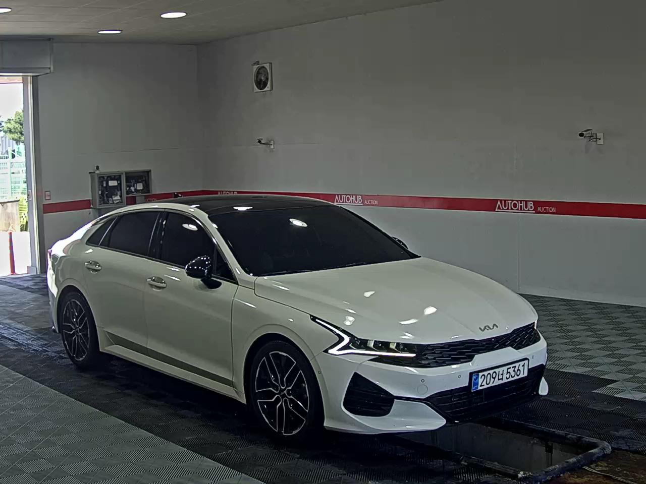 2023 - kia k5