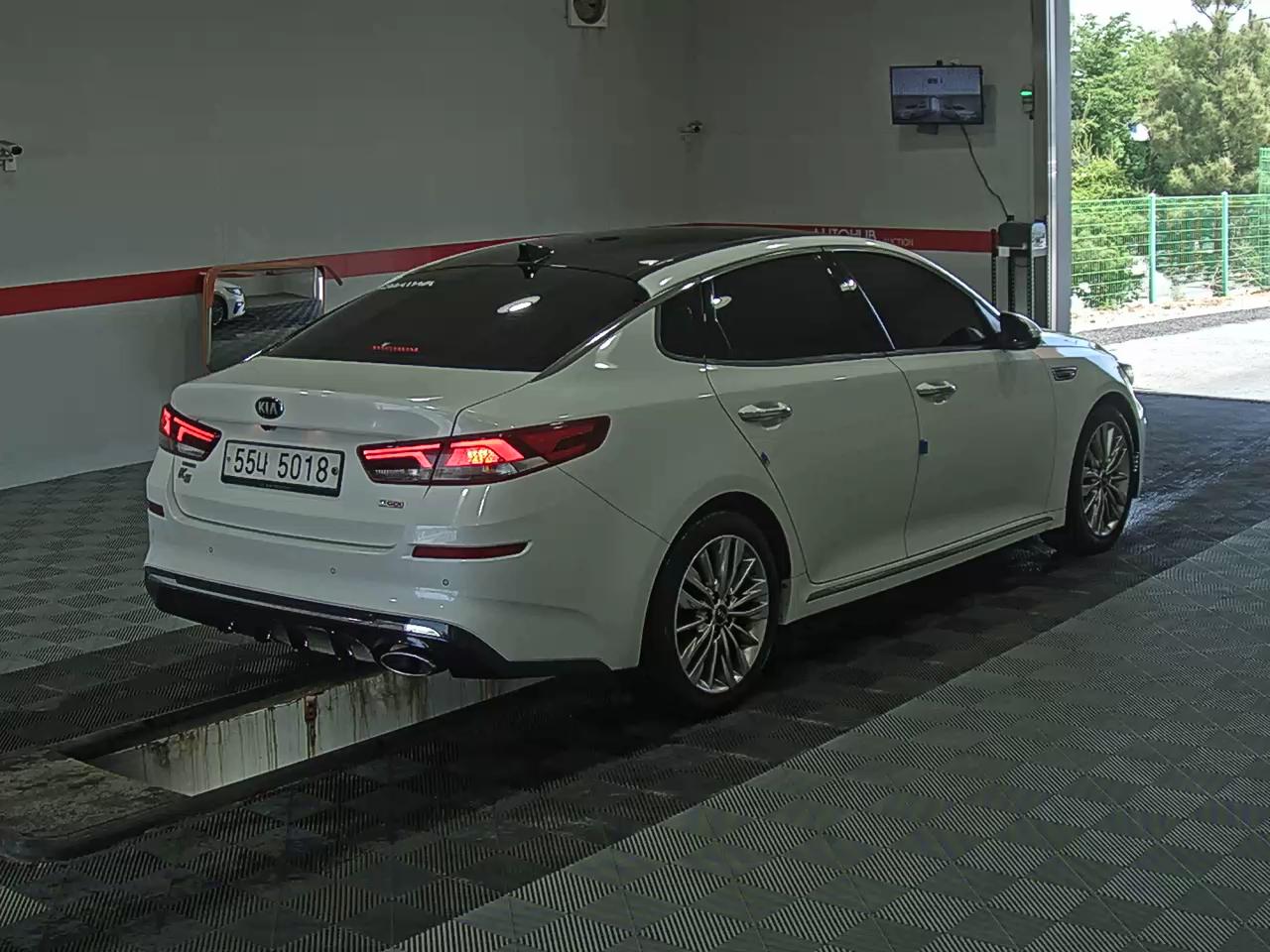 2019 - kia k5