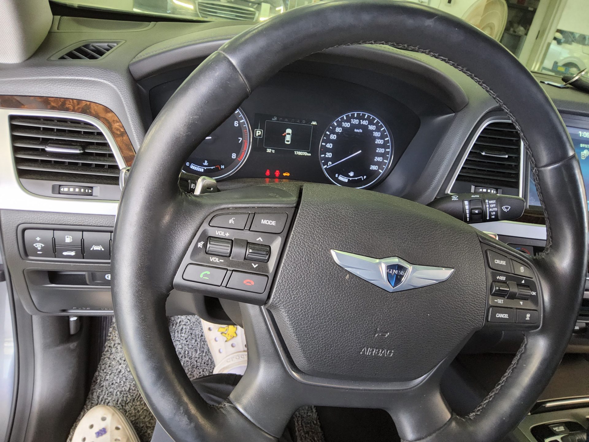 2015 - hyundai g330