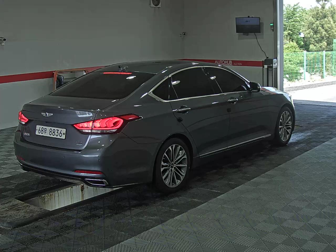 2015 - hyundai g330