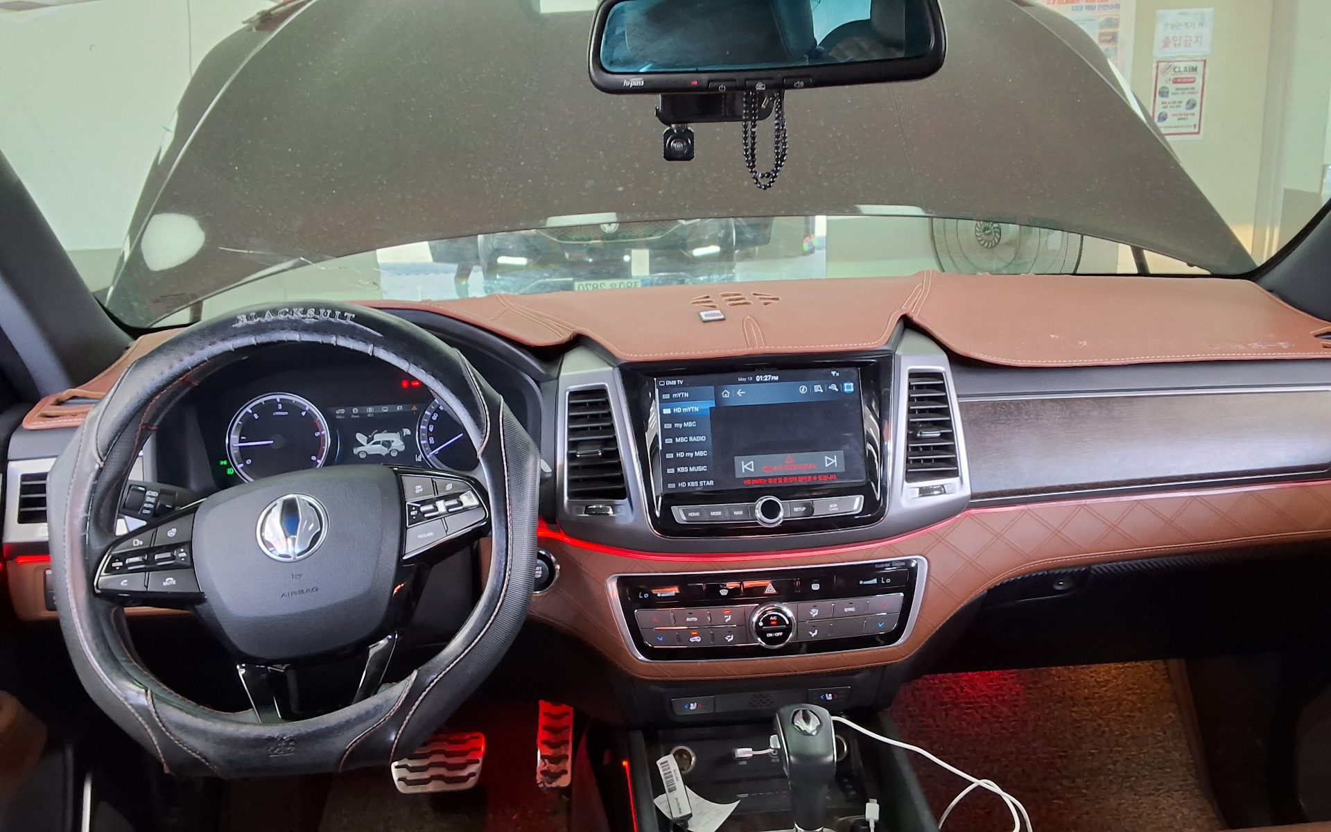 2019 - ssangyong rexton