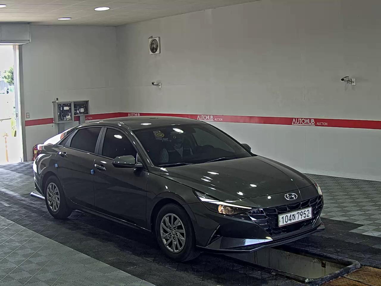 2021 - hyundai avante
