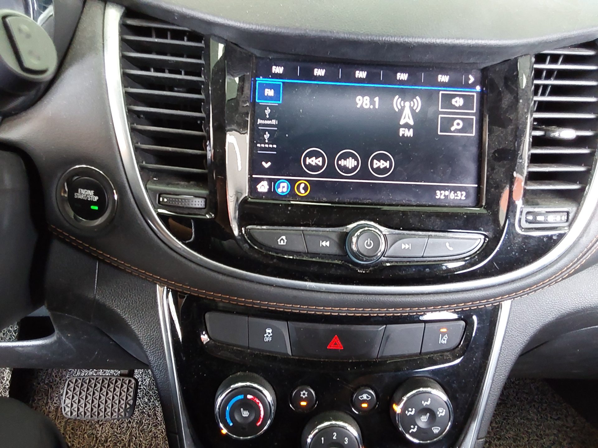 2021 - chevrolet trax