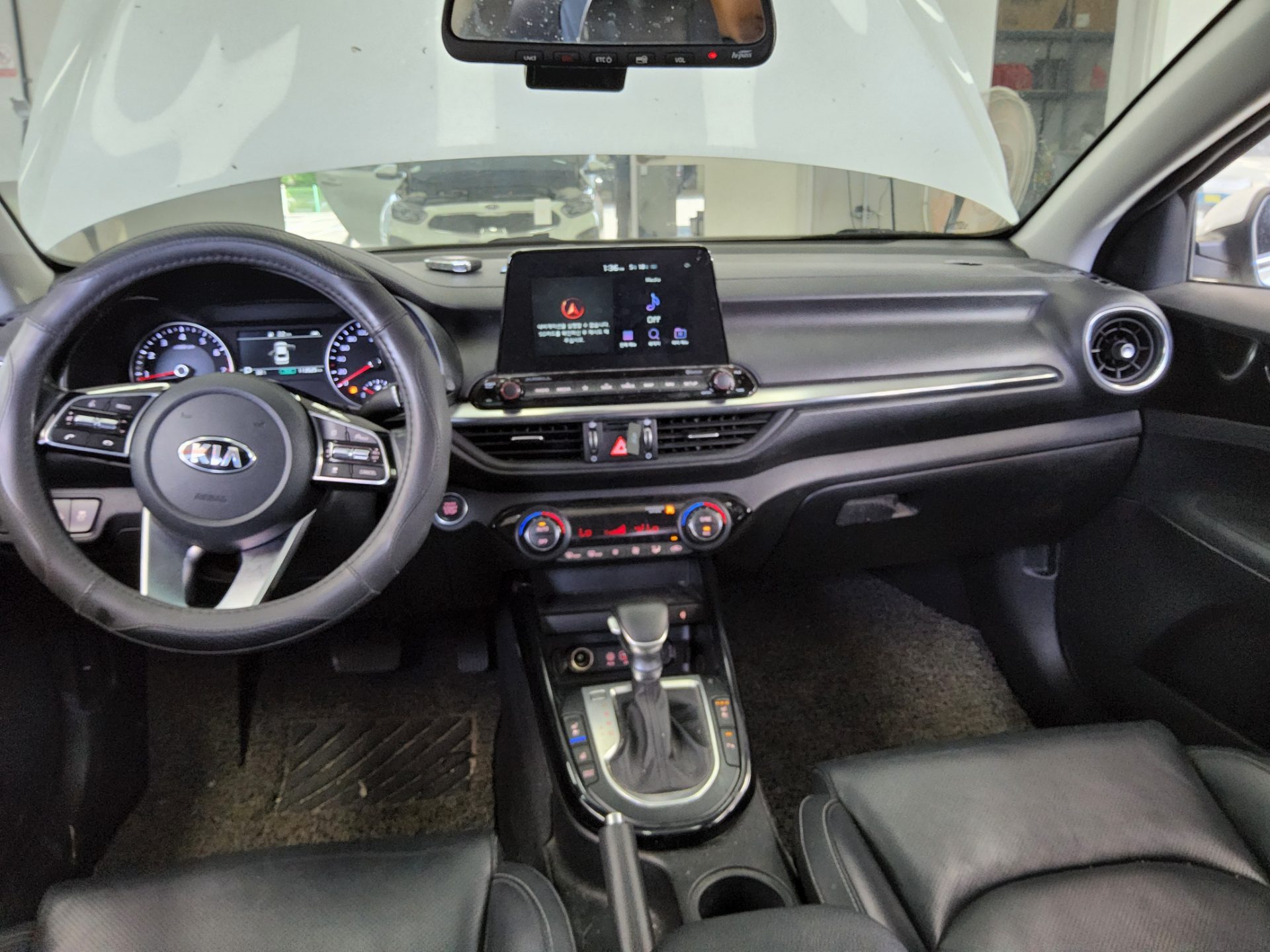 2019 - kia k3