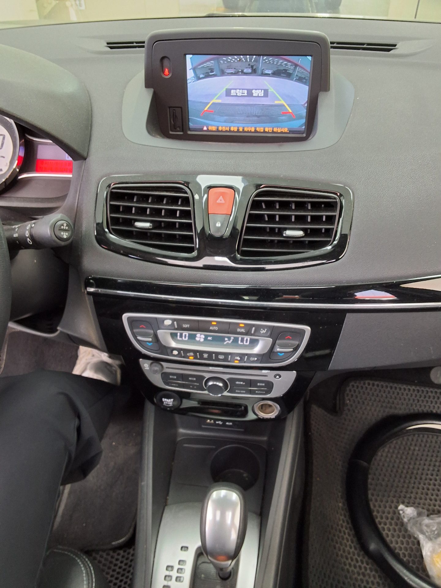 2016 - renault sm3