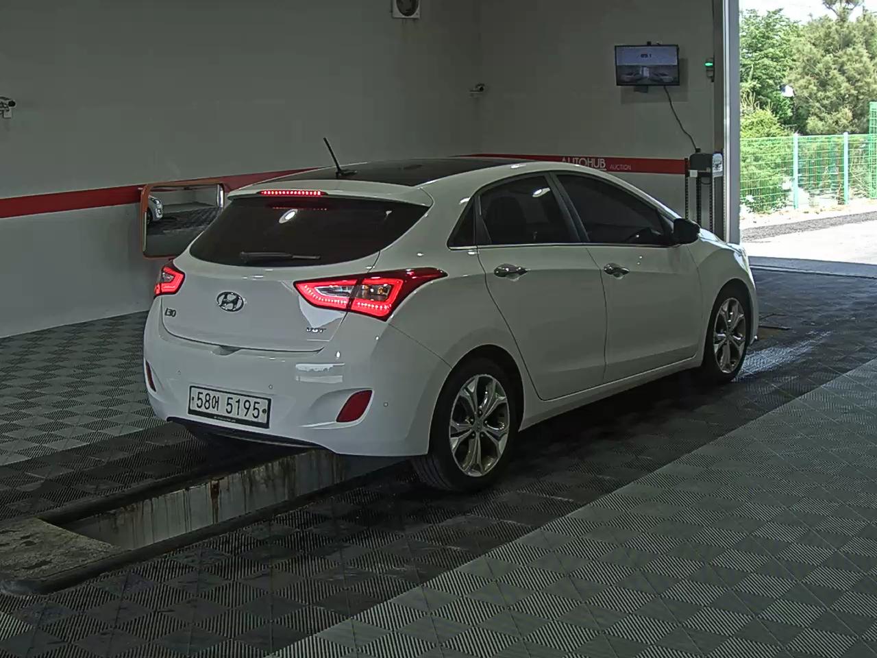 2012 - hyundai i30