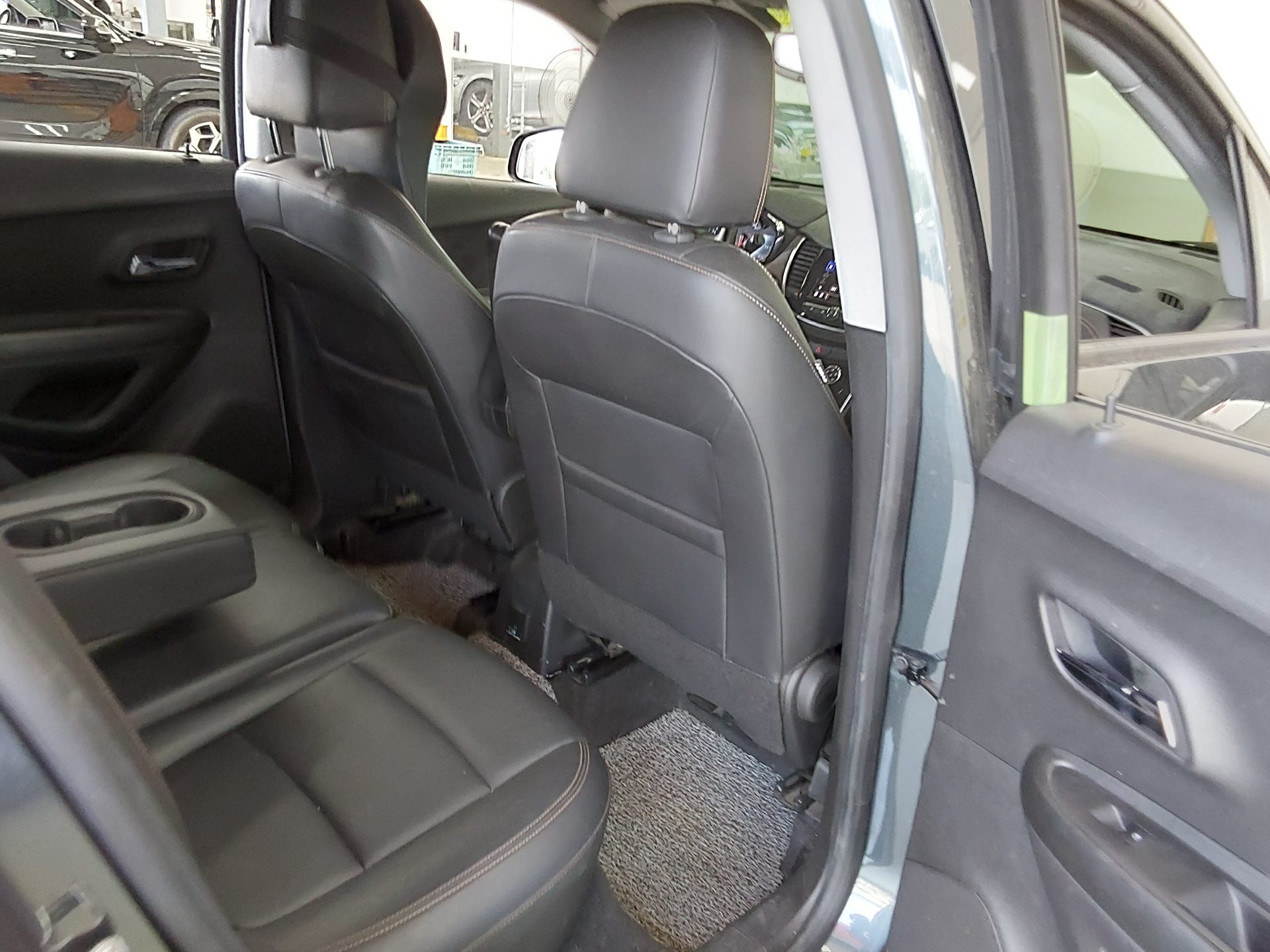 2021 - chevrolet trax