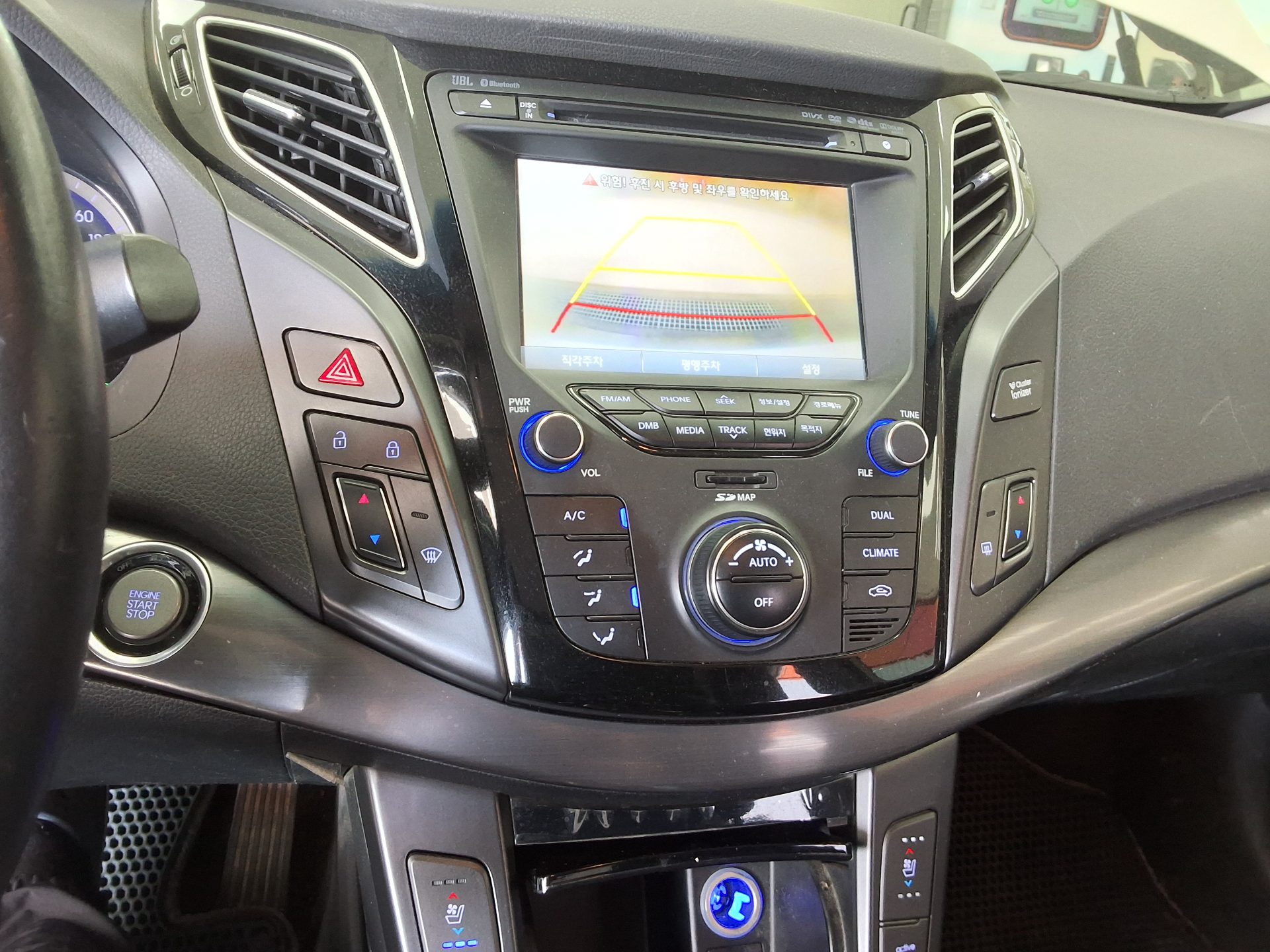 2012 - hyundai i40