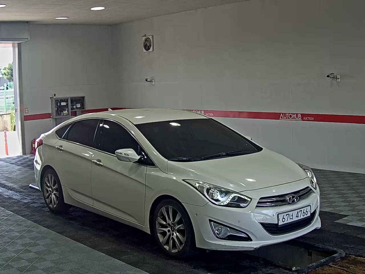 2012 - hyundai i40