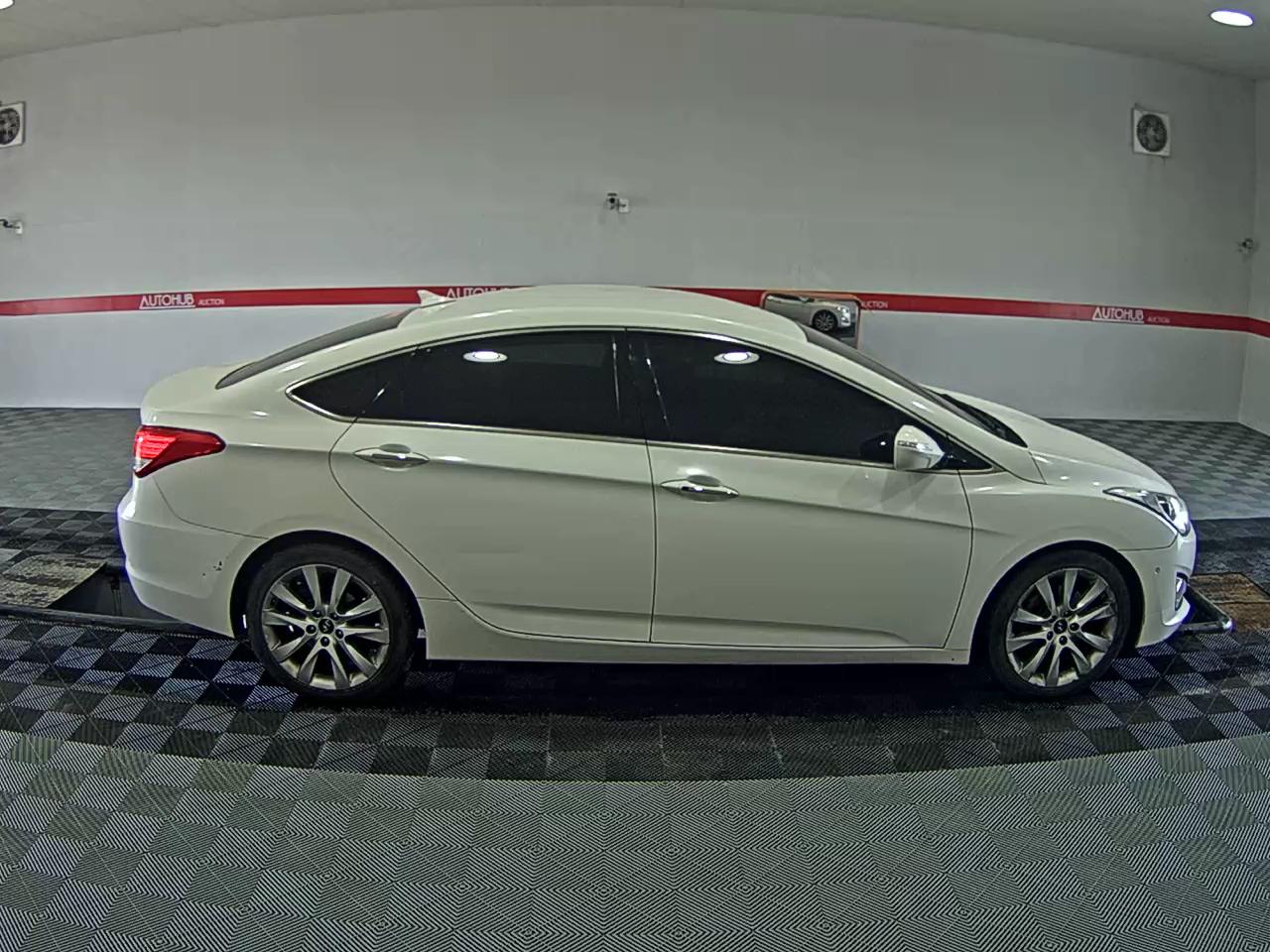 2012 - hyundai i40