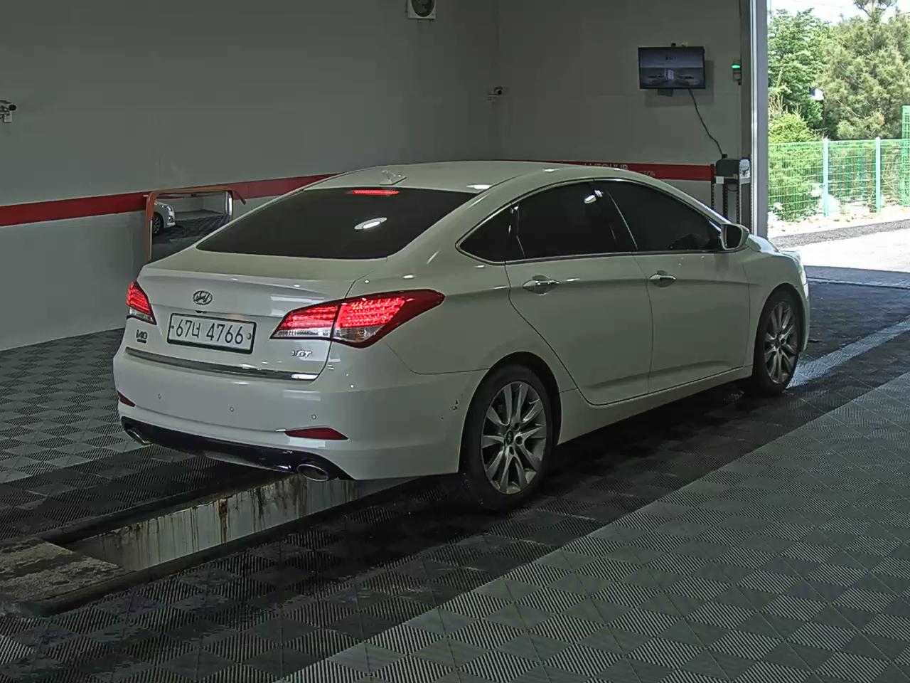 2012 - hyundai i40