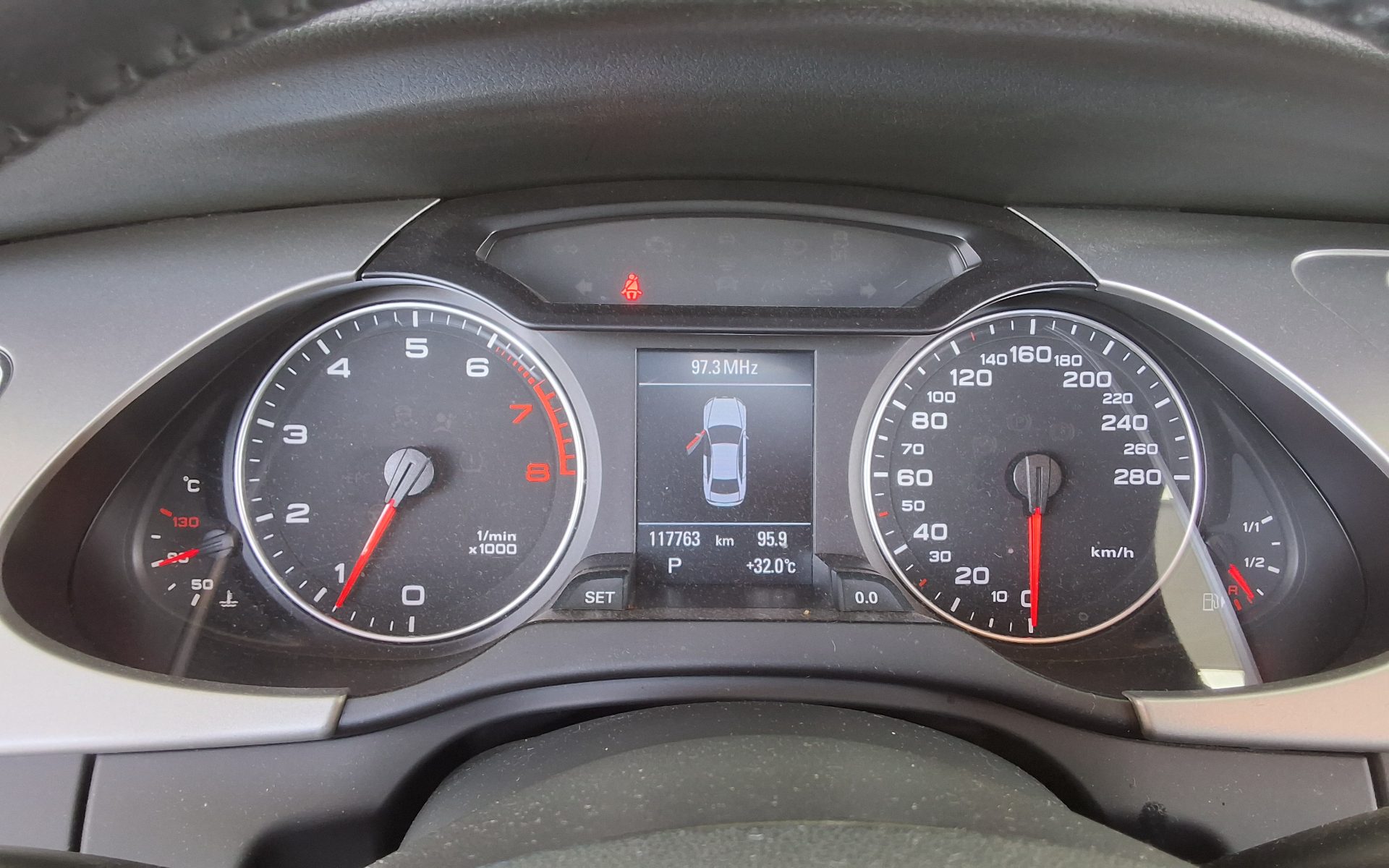 2011 - audi a4