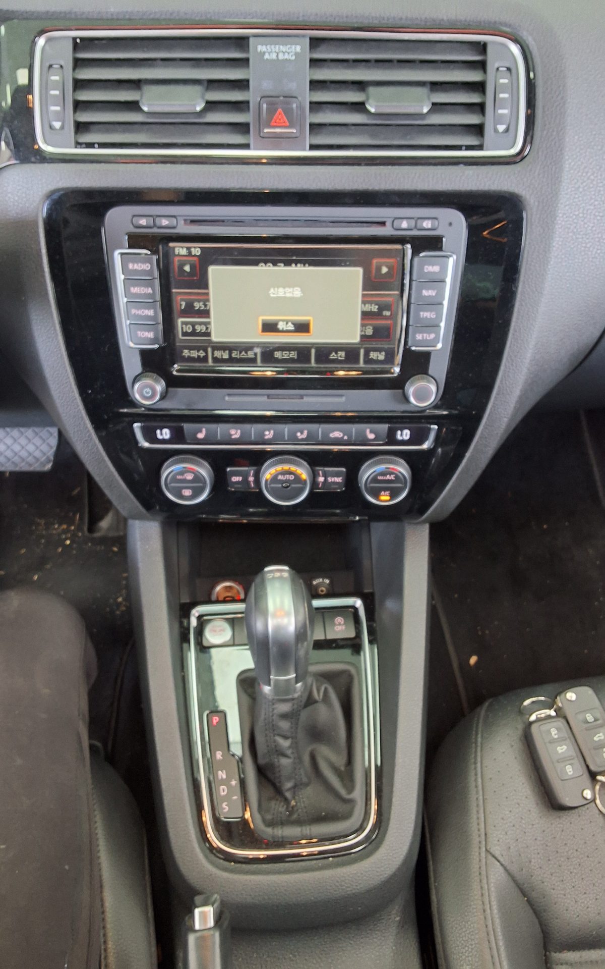 2016 - volkswagen jetta