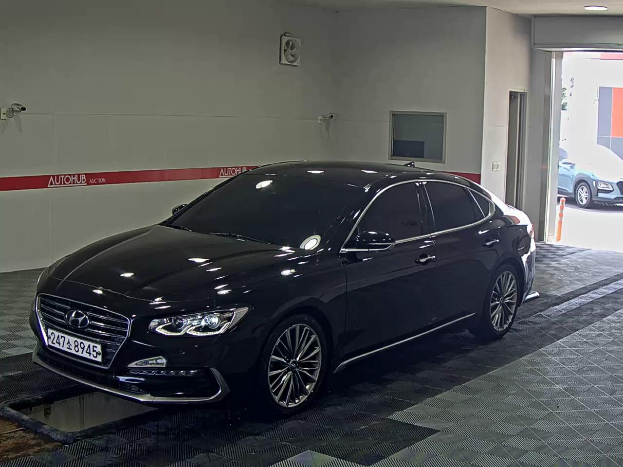 HYUNDAI GRANDEUR GDi