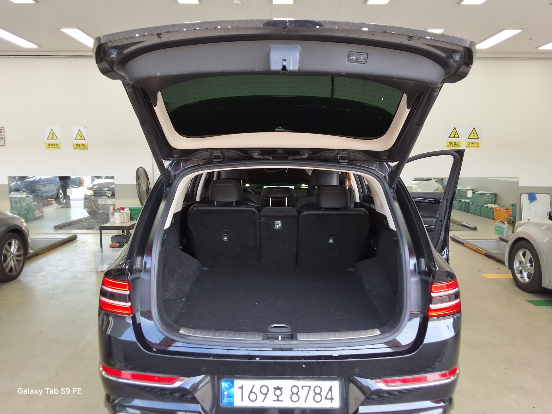2022 - genesis gv80