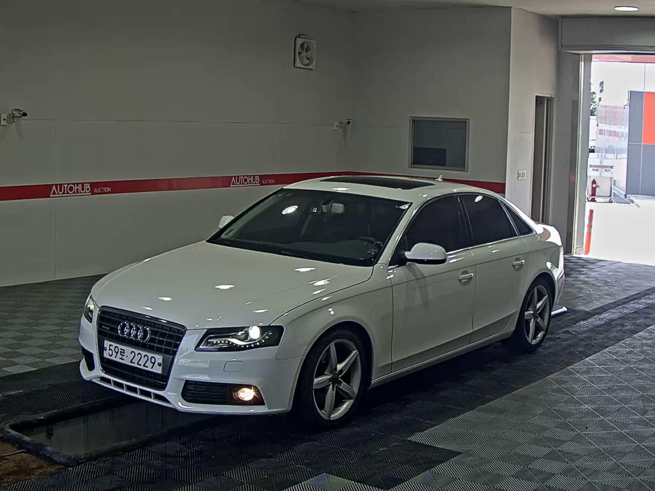 أودي A4