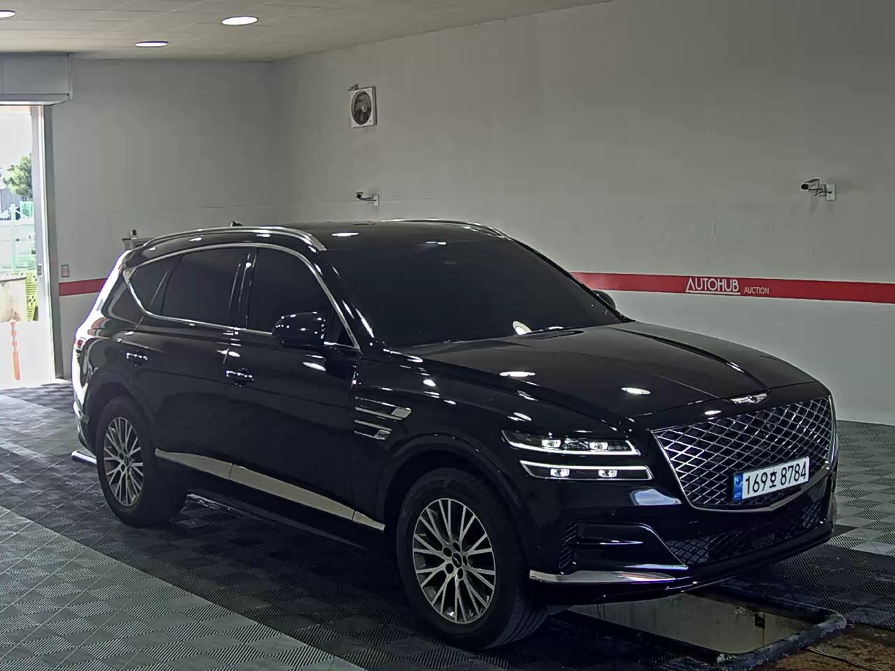 2022 - genesis gv80