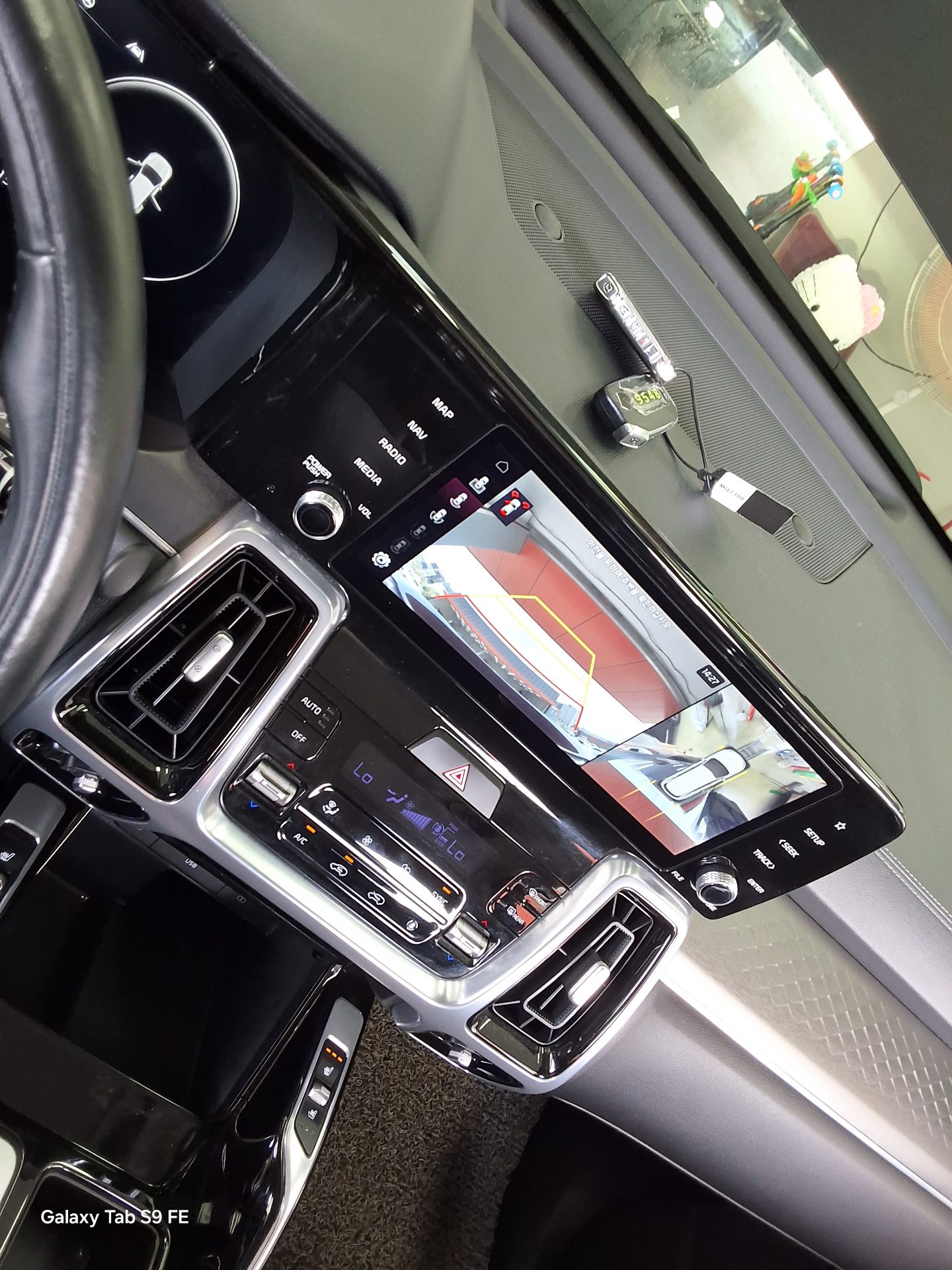2023 - kia sorento
