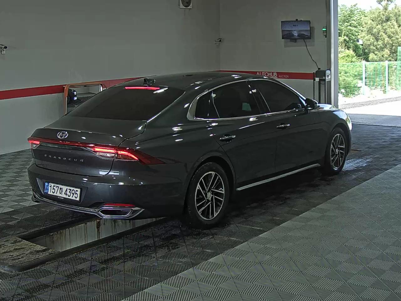 2021 - hyundai grandeur