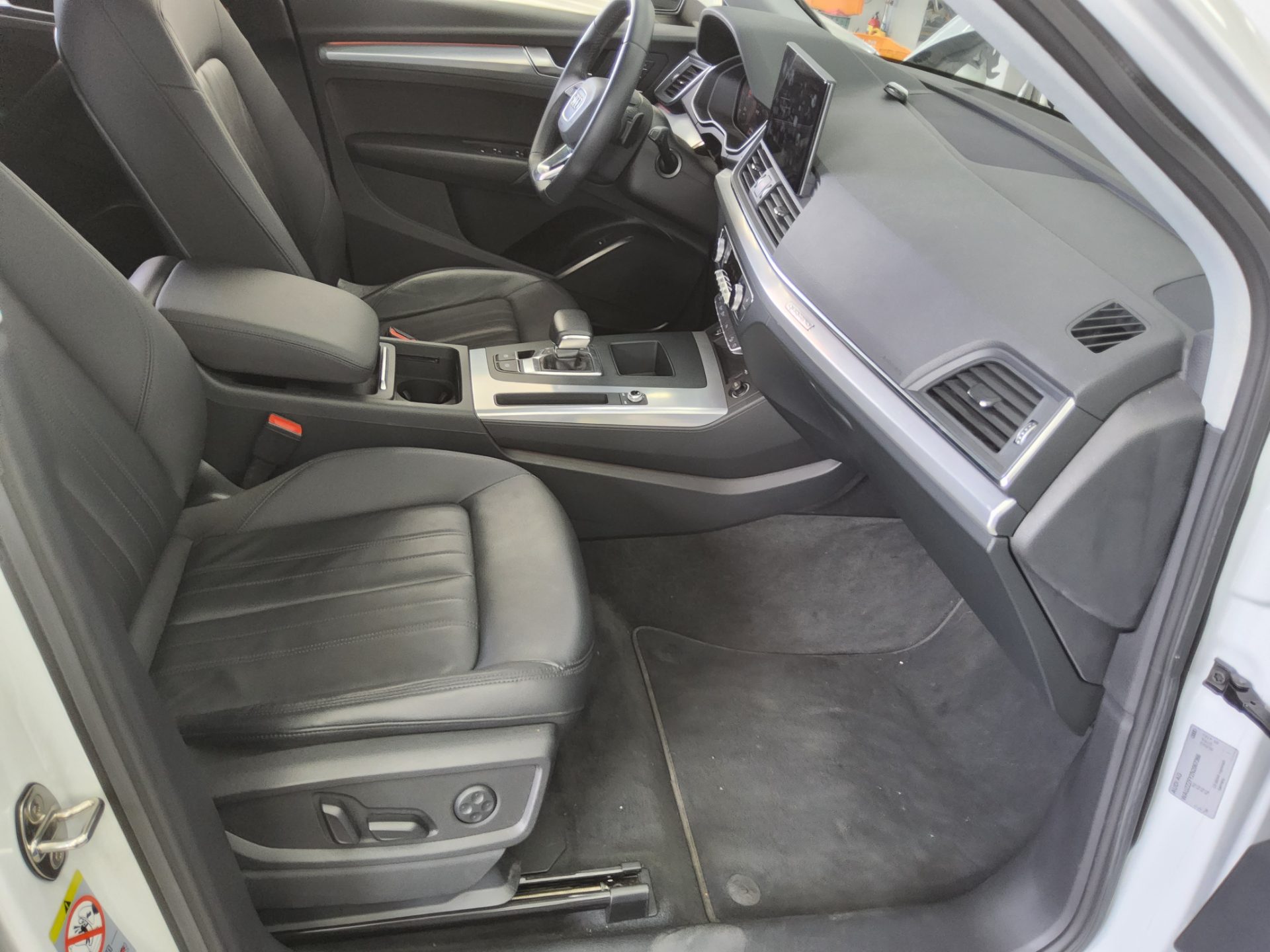 2022 - audi q5