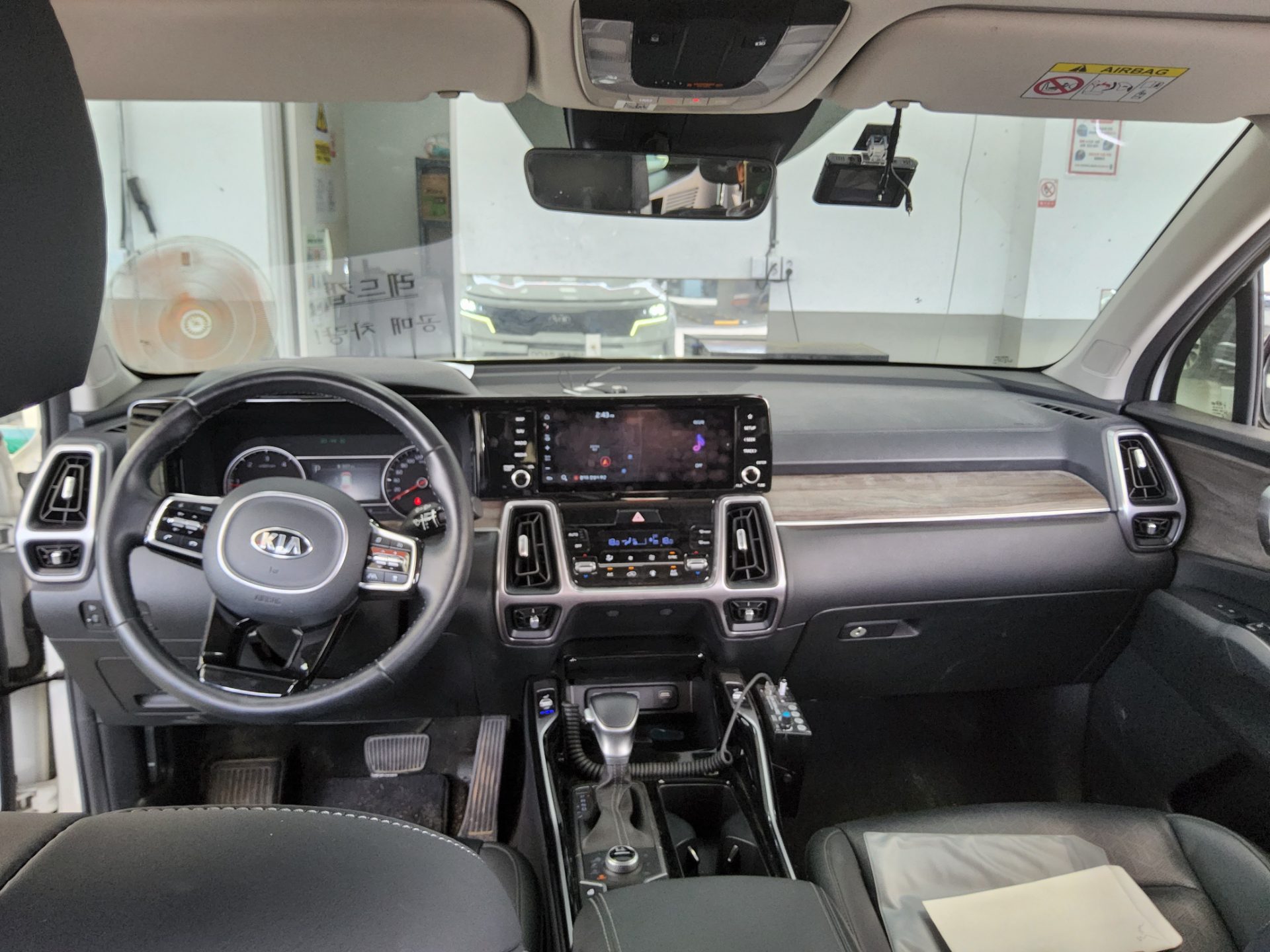 2021 - kia sorento