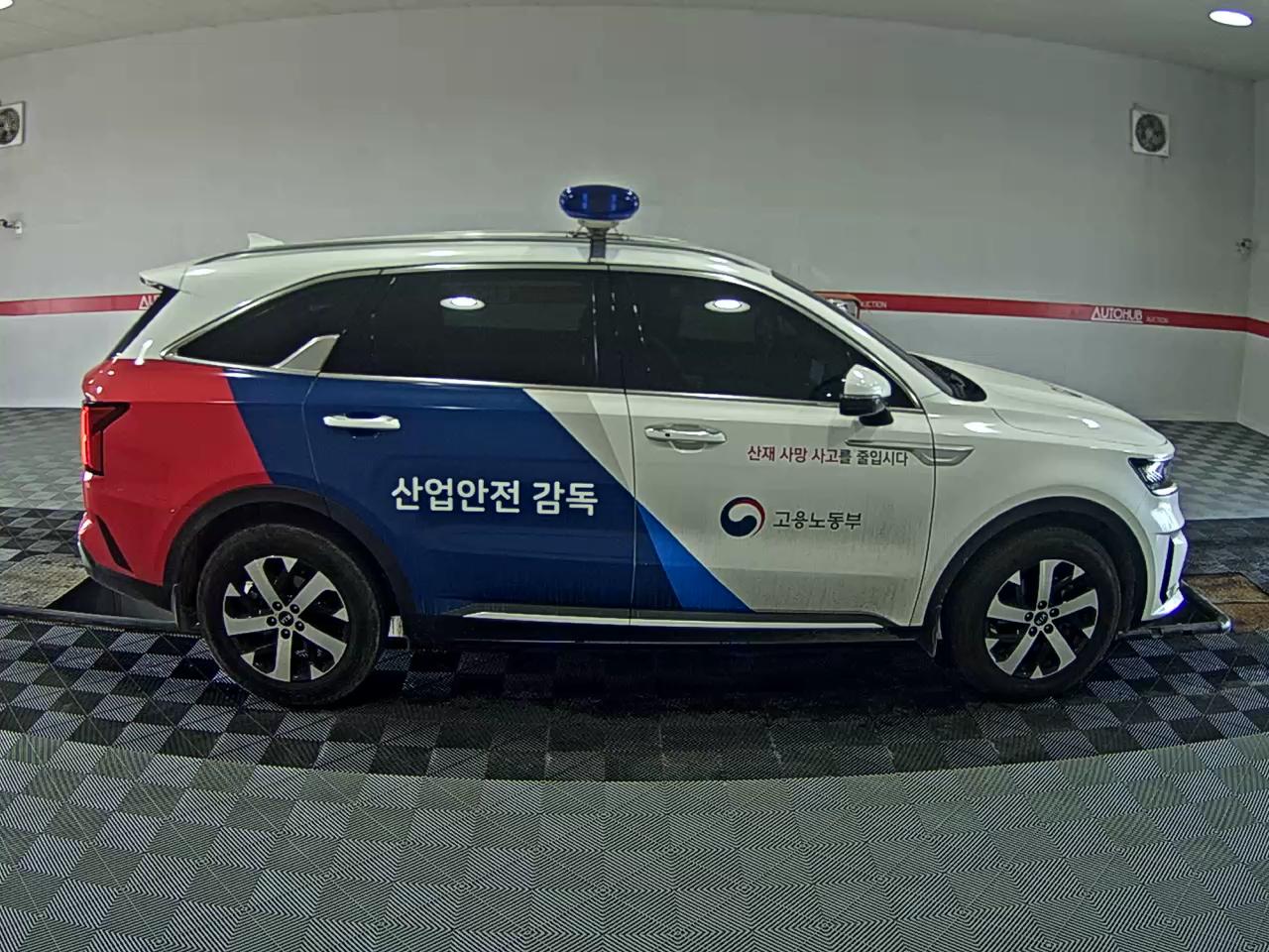 2021 - kia sorento
