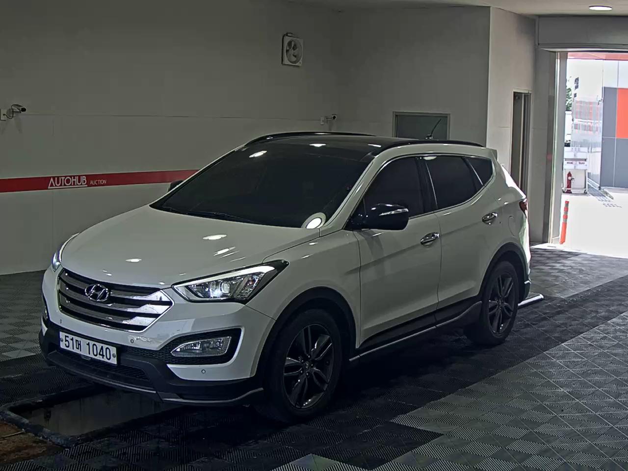 HYUNDAI SANTA FE (DM)