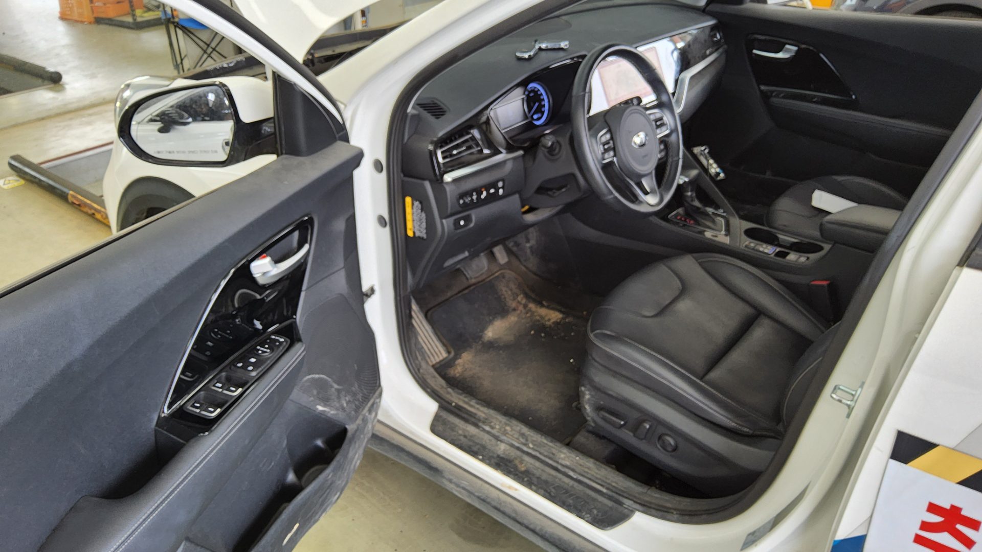 2021 - kia niro