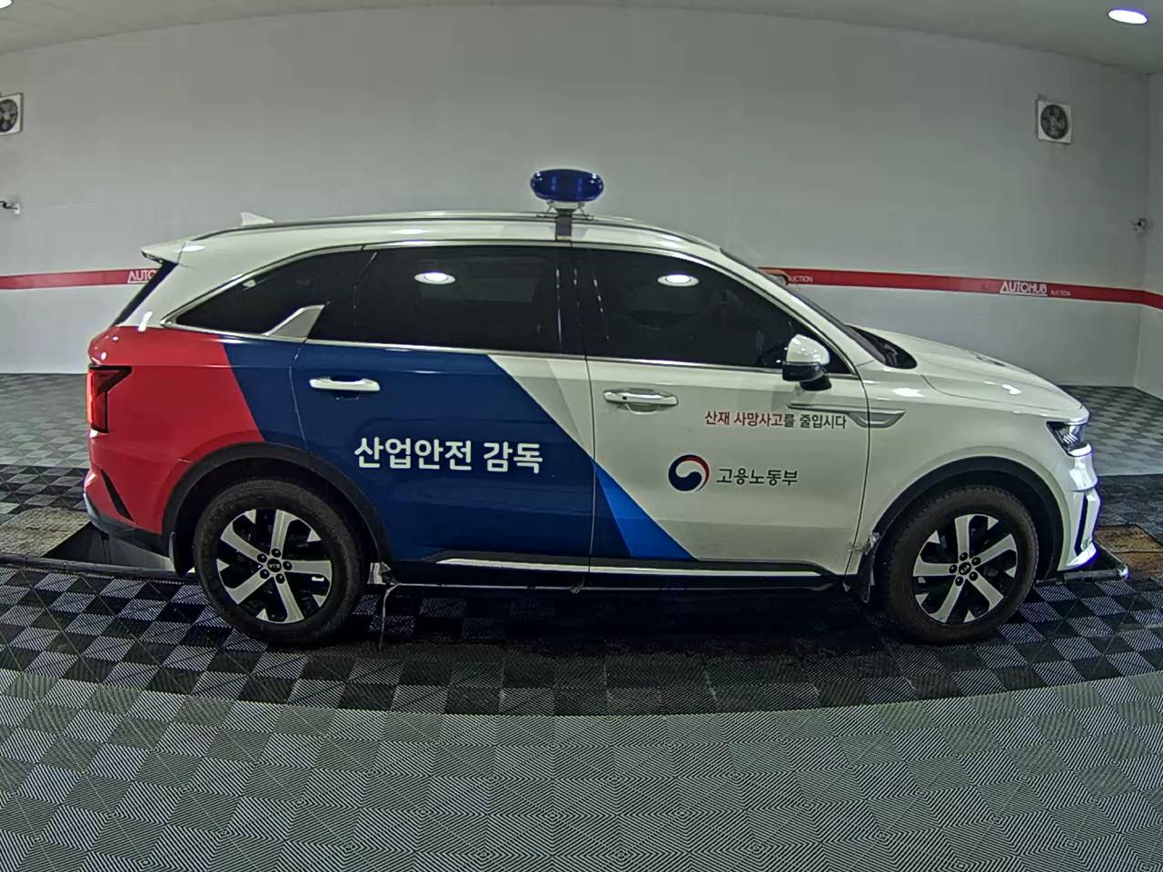 2021 - kia sorento