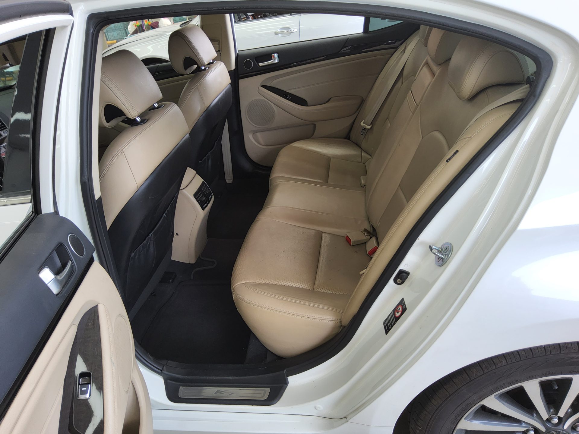 2013 - kia k7