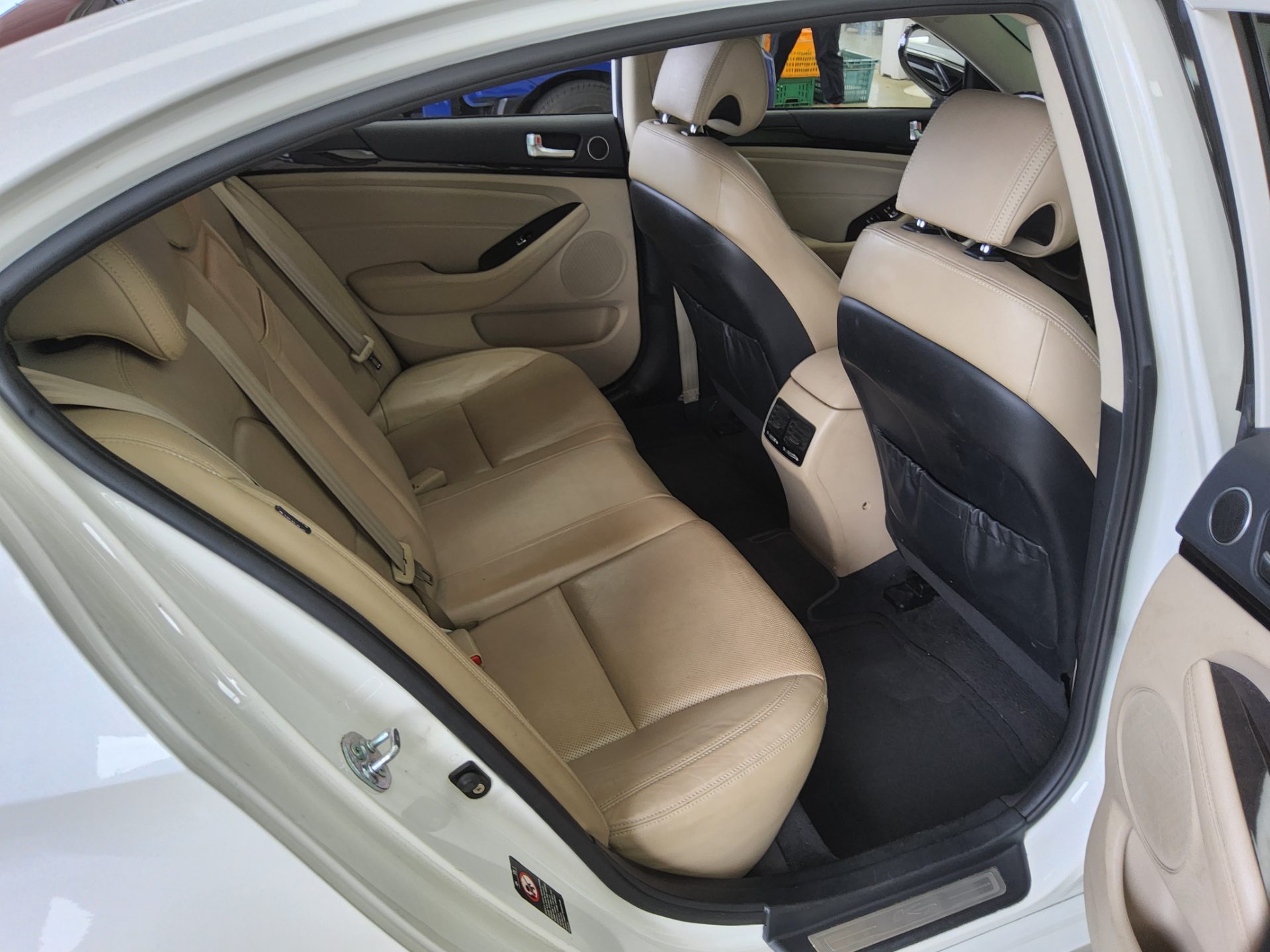 2013 - kia k7