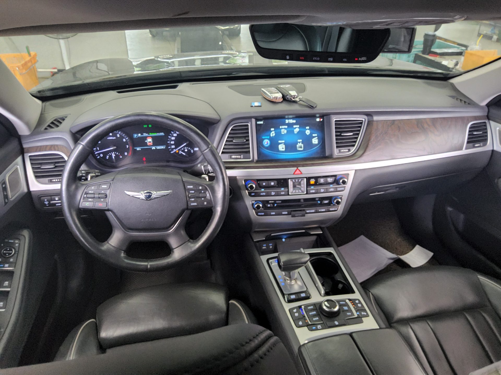 2017 - genesis g80