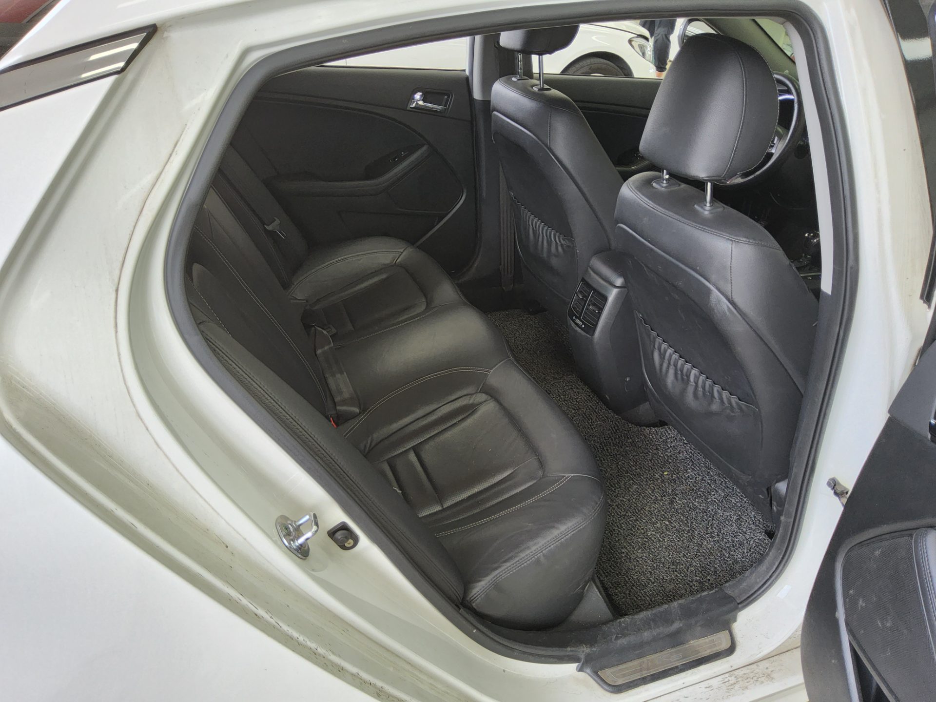 2012 - kia k5