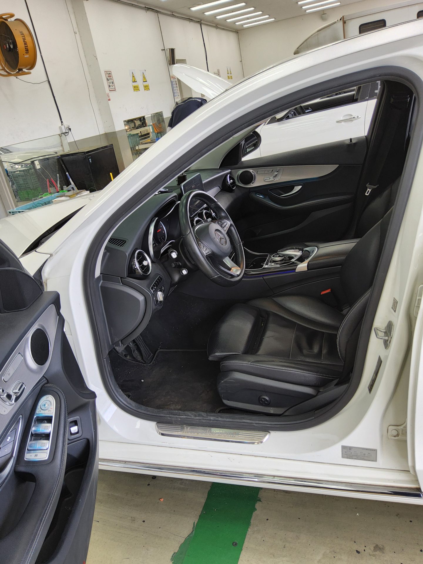 Mercedes-Benz C-Class - 9