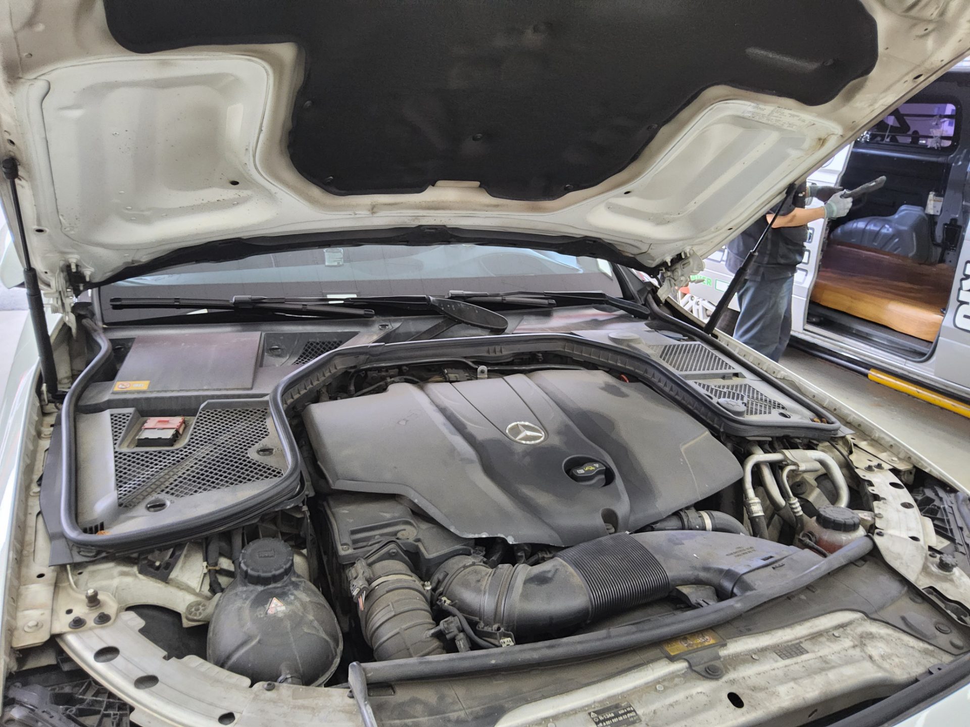 Mercedes-Benz C-Class - 18