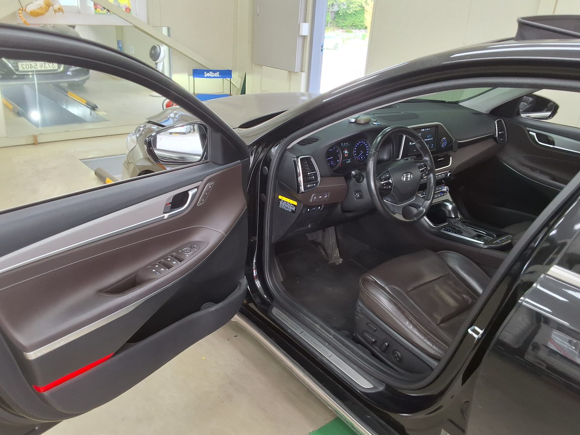 2019 - hyundai grandeur