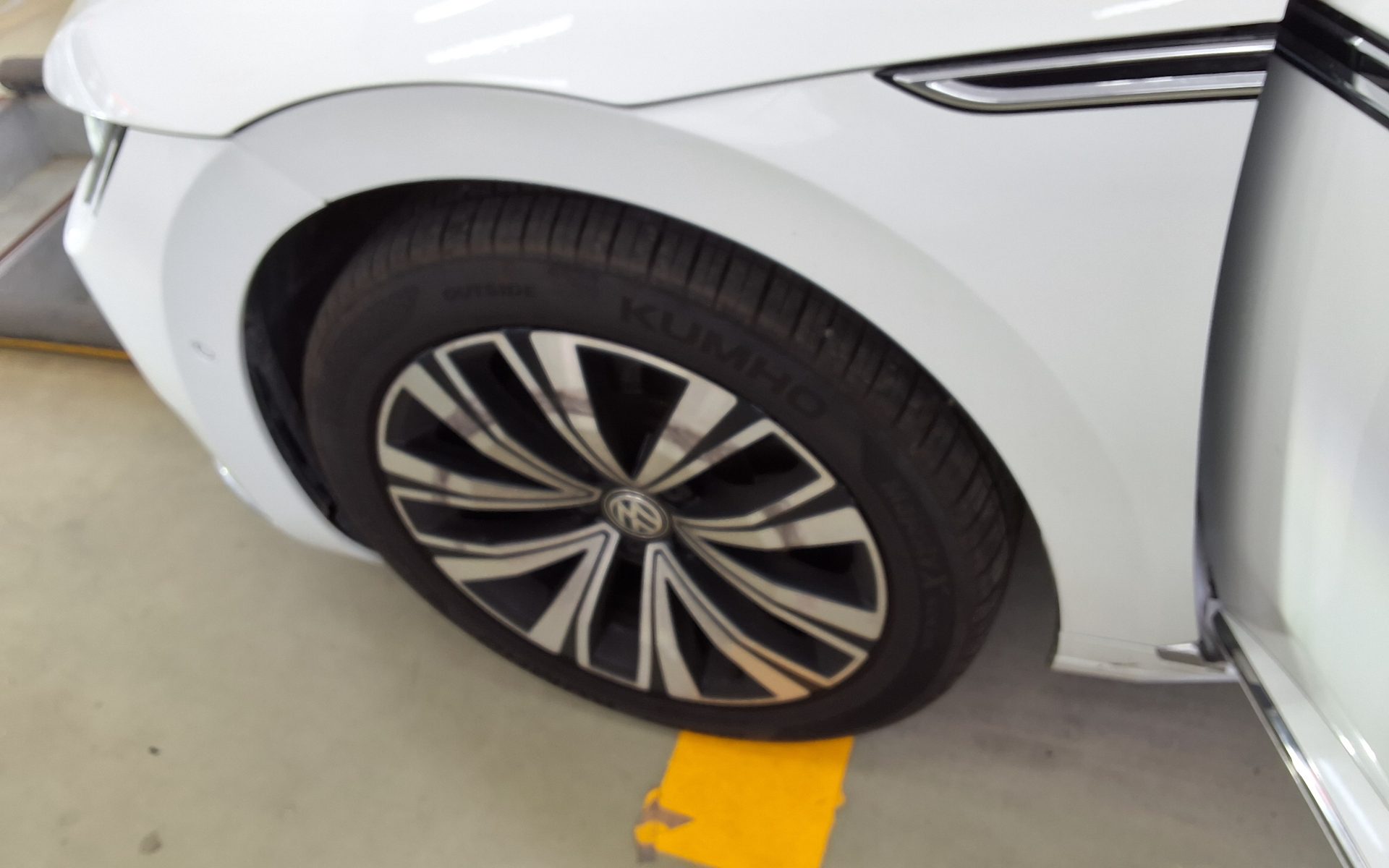 2019 - volkswagen arteon