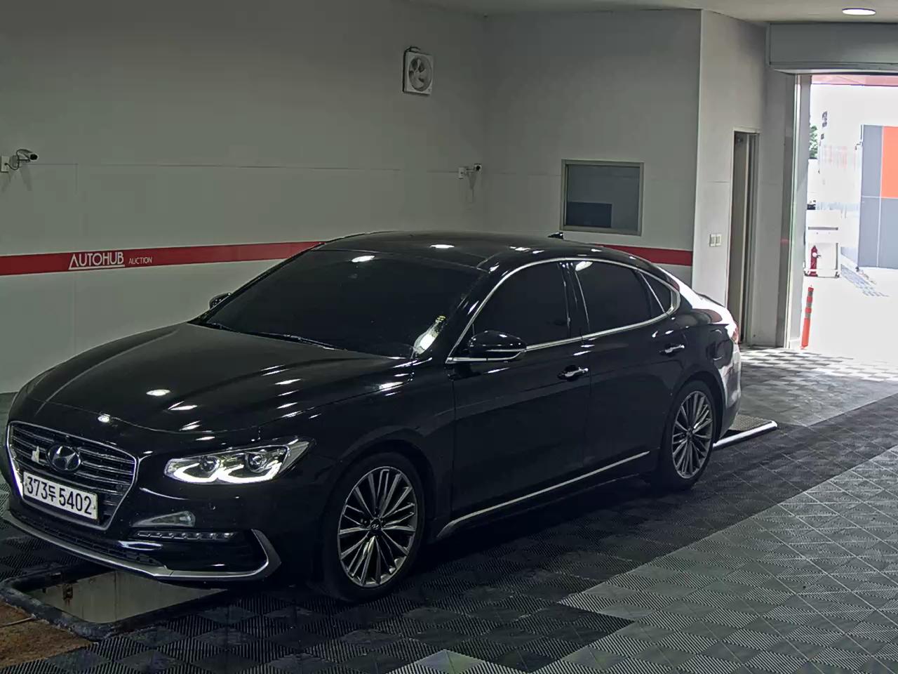 HYUNDAI GRANDEUR GDi