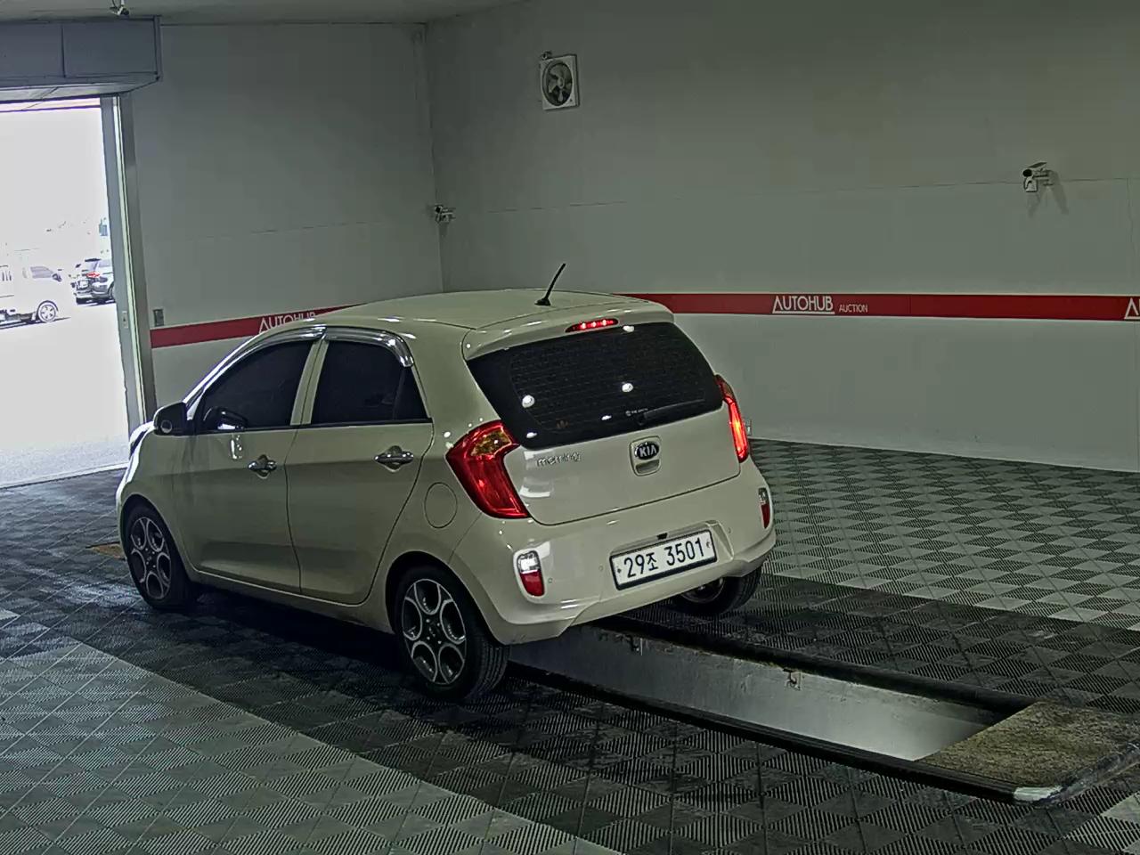 2014 - kia morning