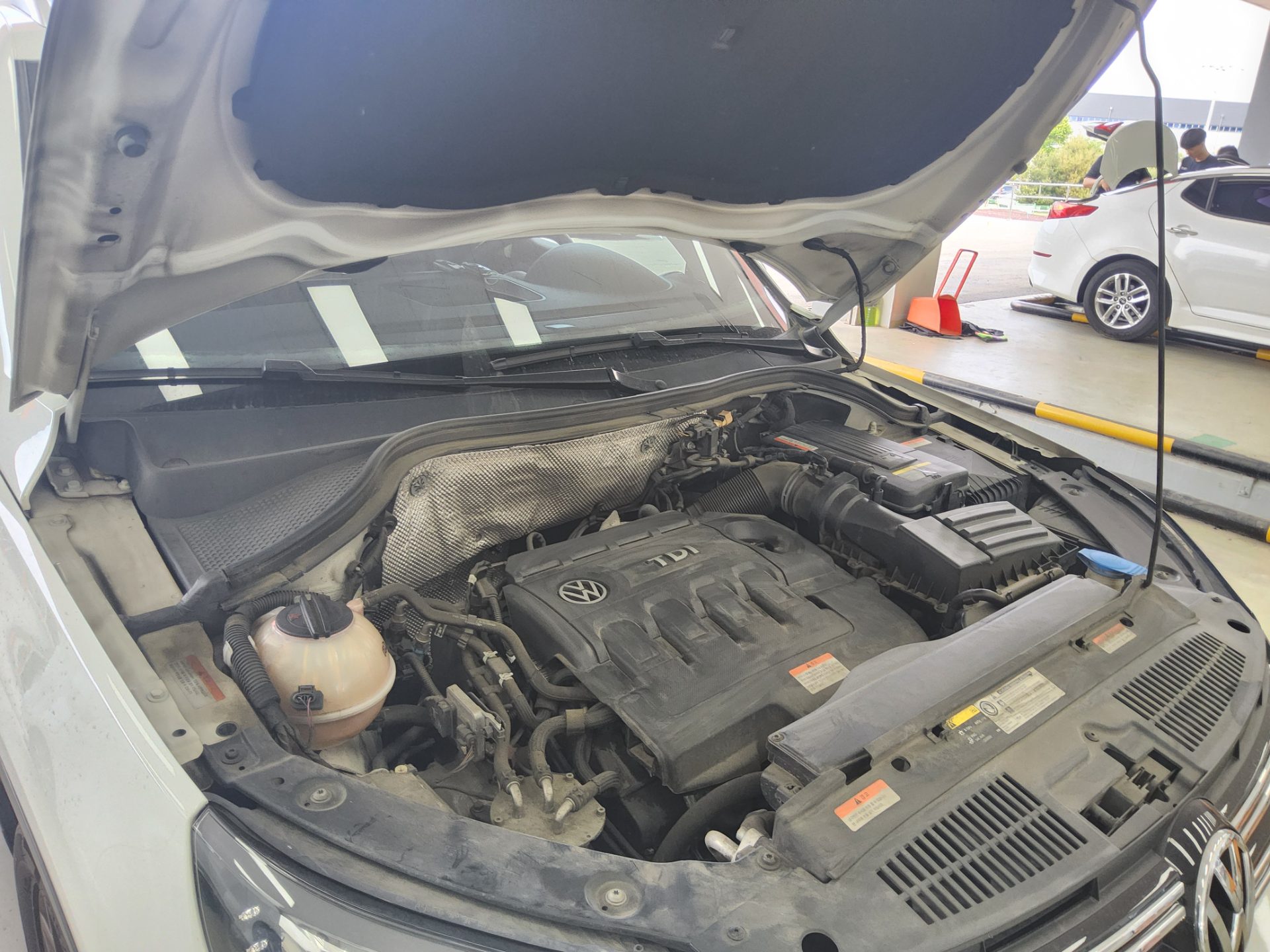 2016 - volkswagen tiguan