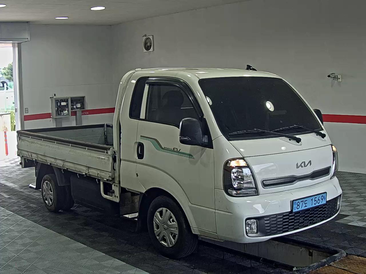2023 - kia bongo