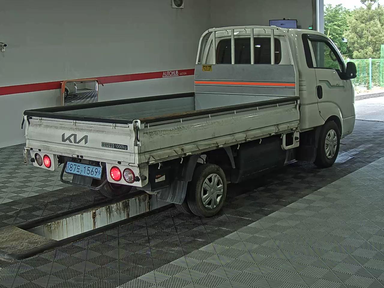2023 - kia bongo