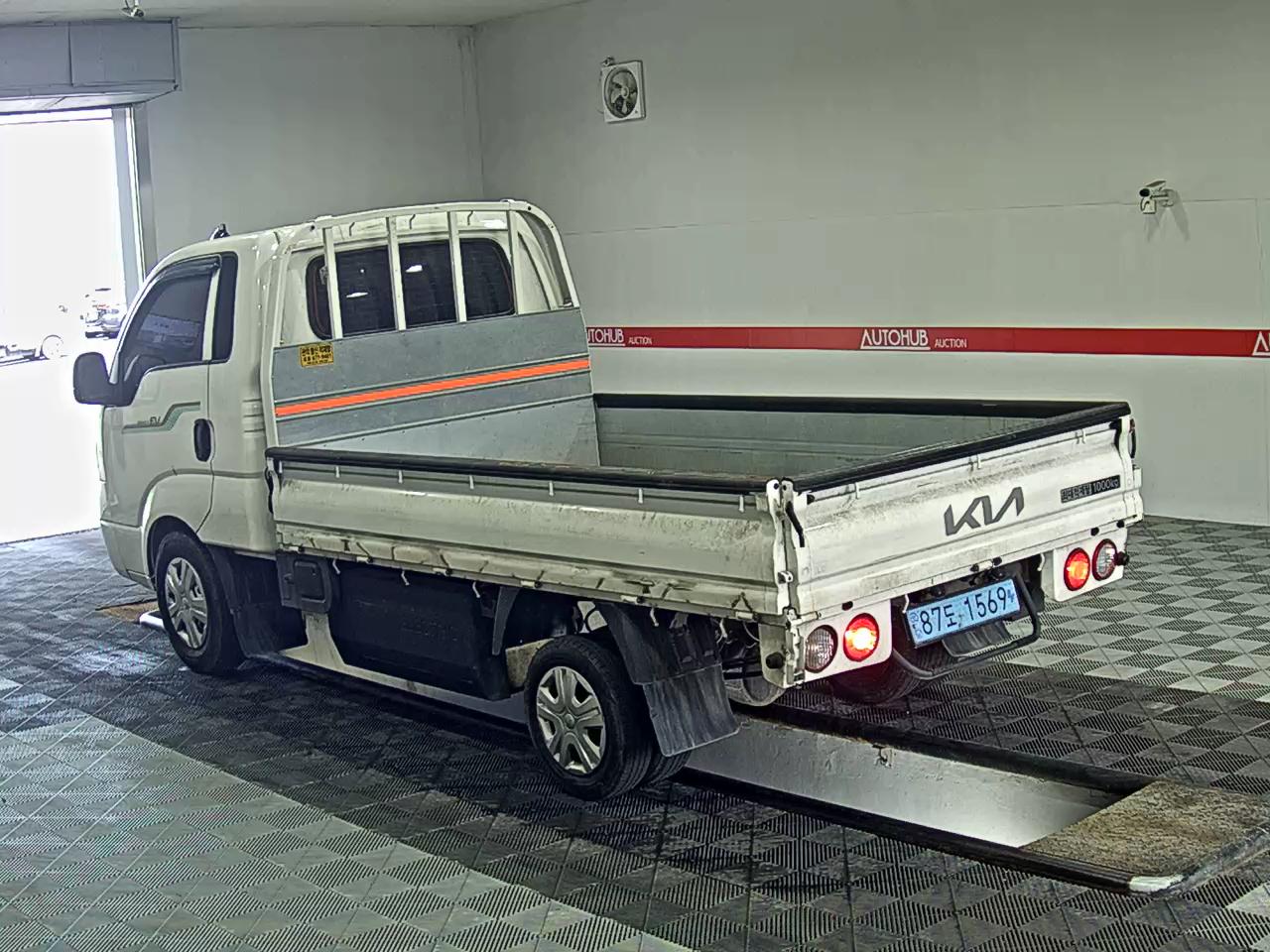 2023 - kia bongo