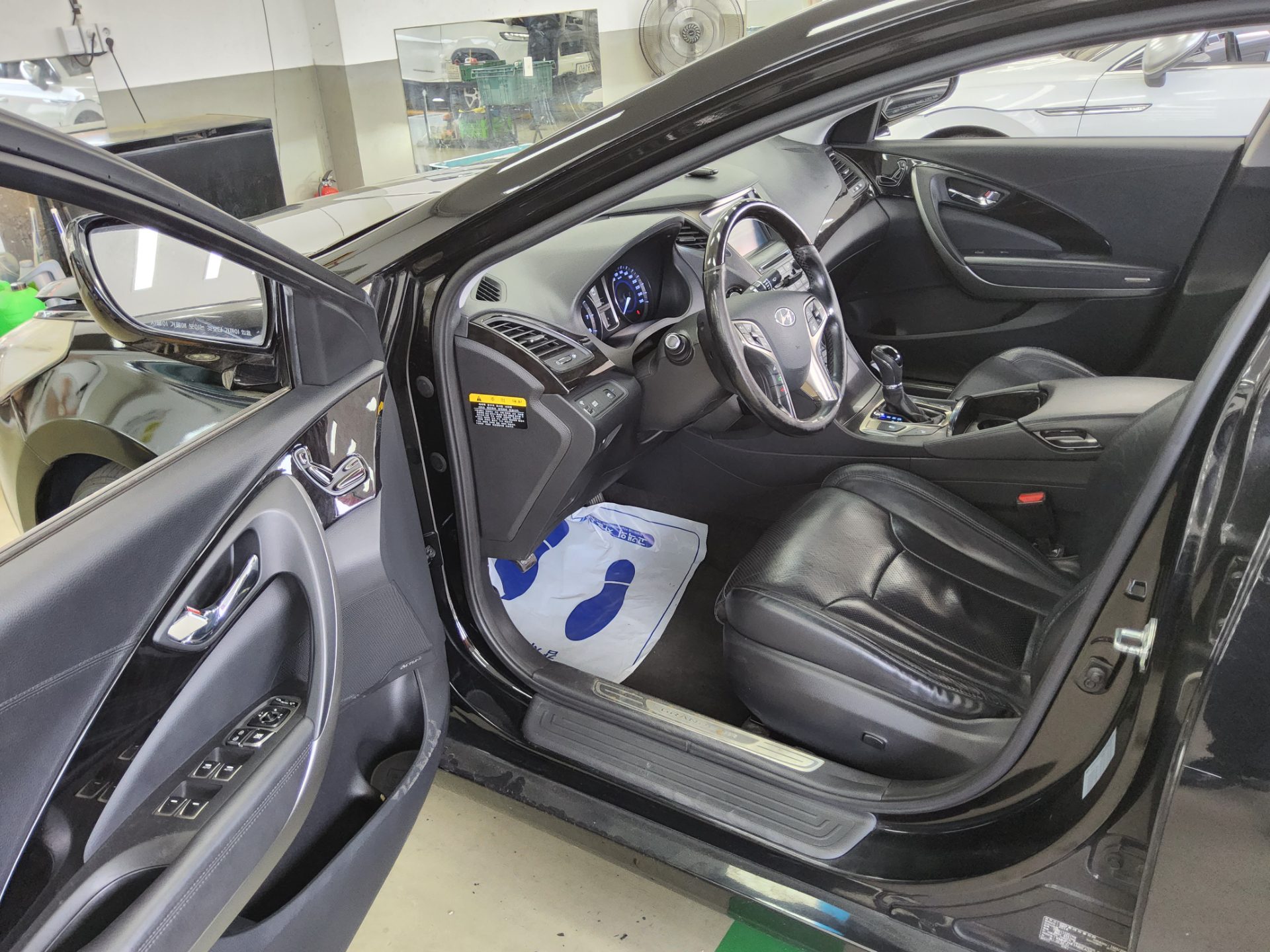 2014 - hyundai grandeur