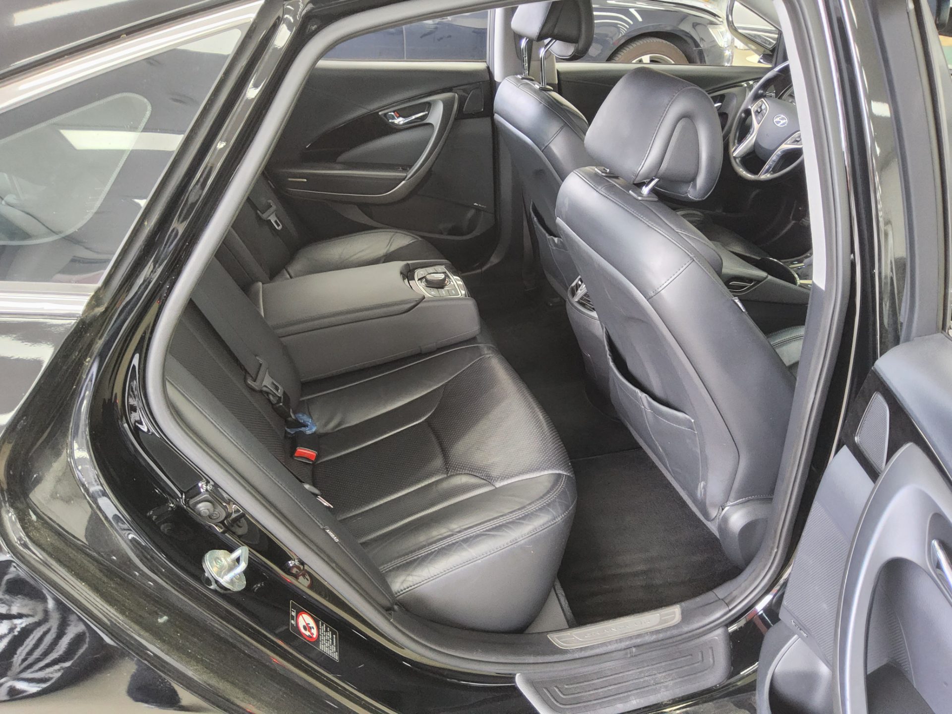 2014 - hyundai grandeur