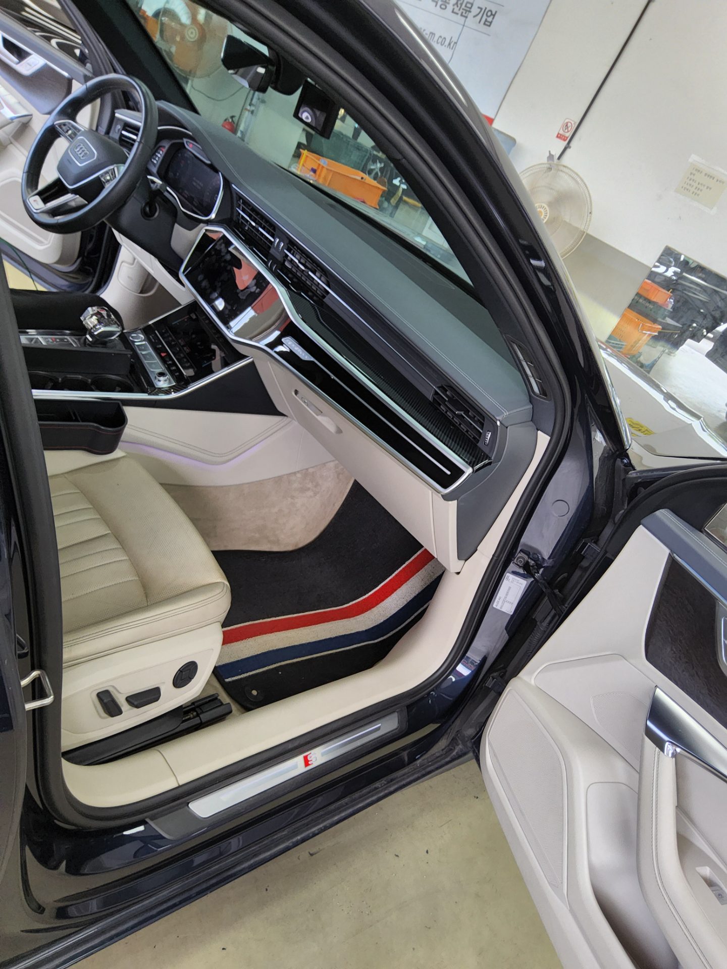 2020 - audi a6
