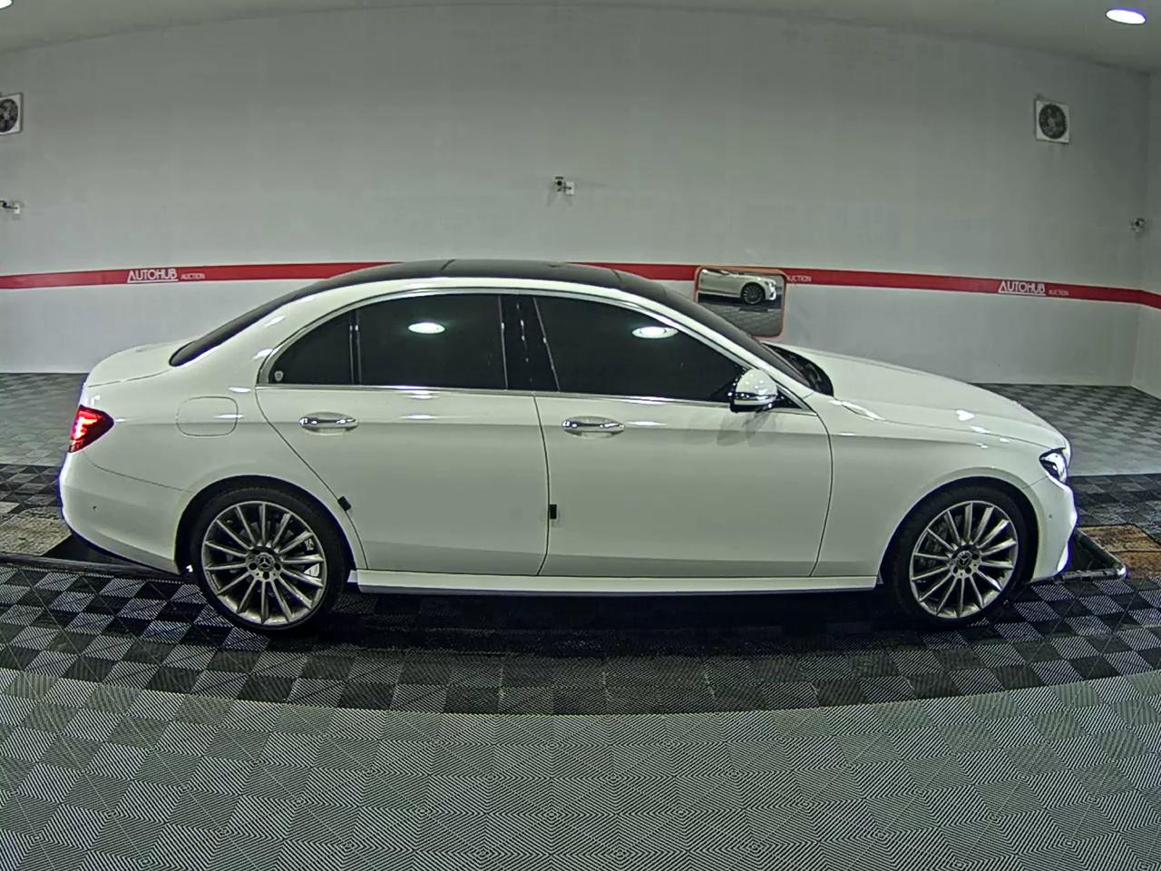 2019 - mercedes-benz e350