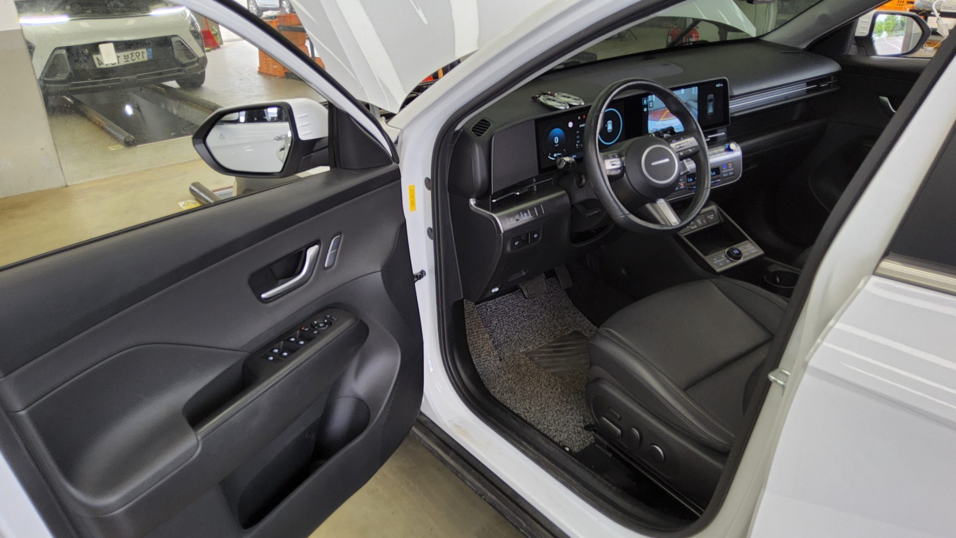 2023 - hyundai kona